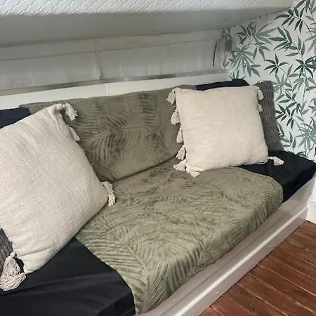 Apartament Book Ing C Est *