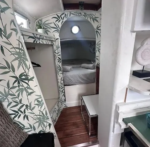 Apartament Book Ing C Est *