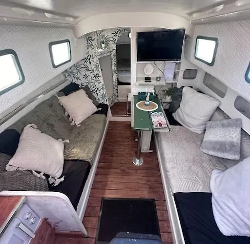 Διαμέρισμα Book Ing C Est *